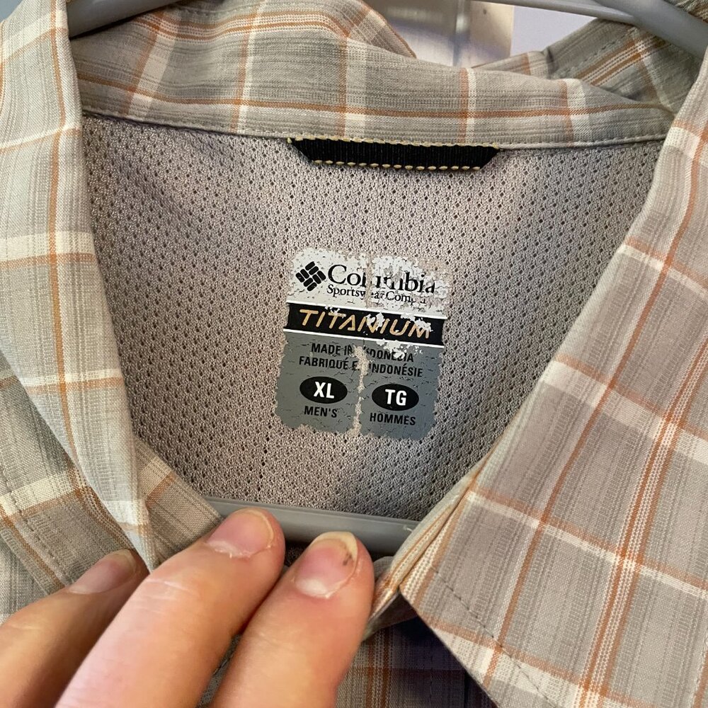 Columbia men's Titanium shirt - Picture 4 of 7